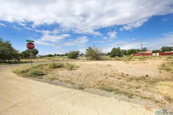 915 E SUMMIT ST, ROSWELL, NM 88203 - Image 1