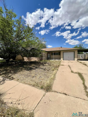 1009 PURDUE DR, ROSWELL, NM 88203, photo 2 of 18