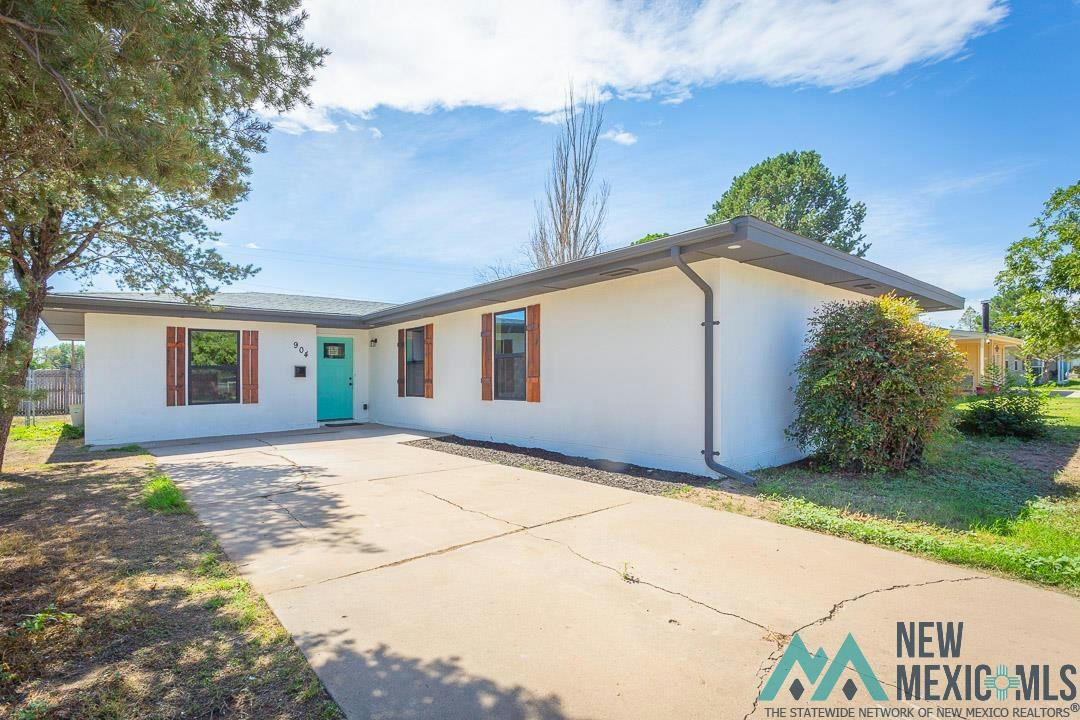 904 W WILDY ST, ROSWELL, NM 88203, photo 1 of 37