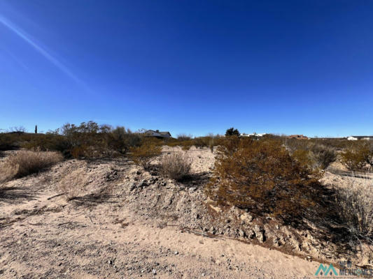 204 ONTARIO DR, ELEPHANT BUTTE, NM 87935 - Image 1