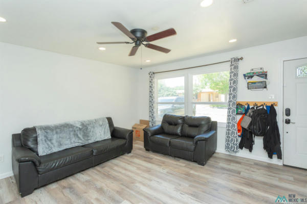3005 DELICADO DR, ROSWELL, NM 88201, photo 5 of 37