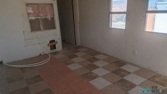 676 E SARGENT ST, GRANTS, NM 87020, photo 4 of 7
